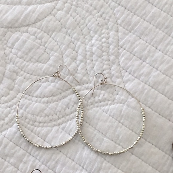 FOUR sets of dangle earrings. All EUC - Picture 2 of 5